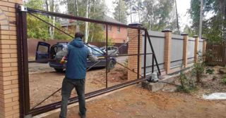 Купить услугу монтаж ворот Климовск, цена от 2575 руб.