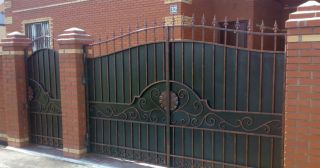 Купить распашные ворота кованные Климовск, цена от 4790 руб.