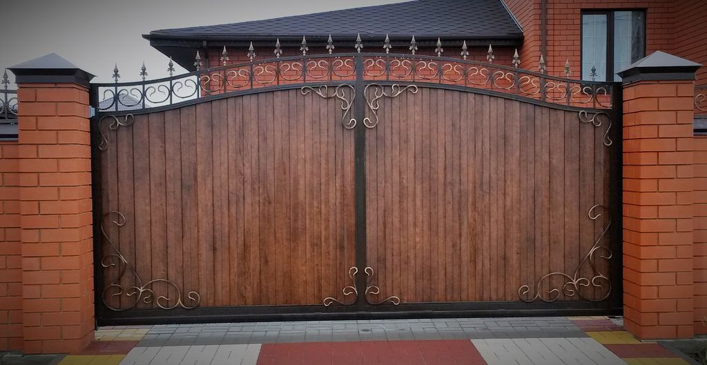 Купить простые ворота для дома: советы по выбору, установке и уходу в Климовске от 32960 руб | ВоротМастер-Клс